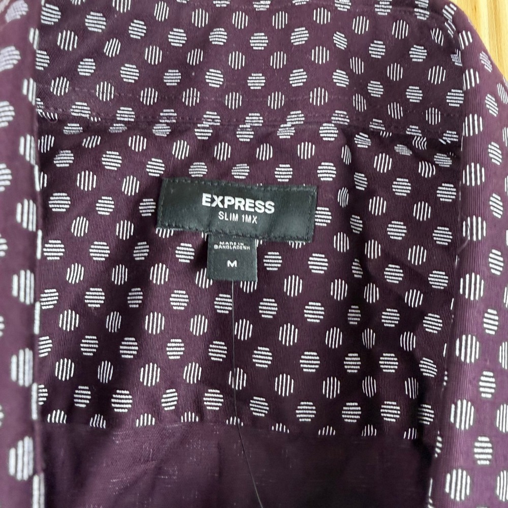 Express Slim 1MX Men Medium Burgundy Polka Dot Long Sleeve Button Down Shirt NWT - Picture 6 of 6